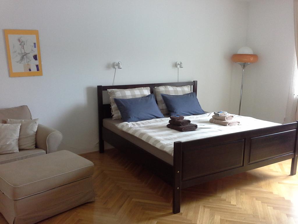 Your Ljubljana Home ภายนอก รูปภาพ